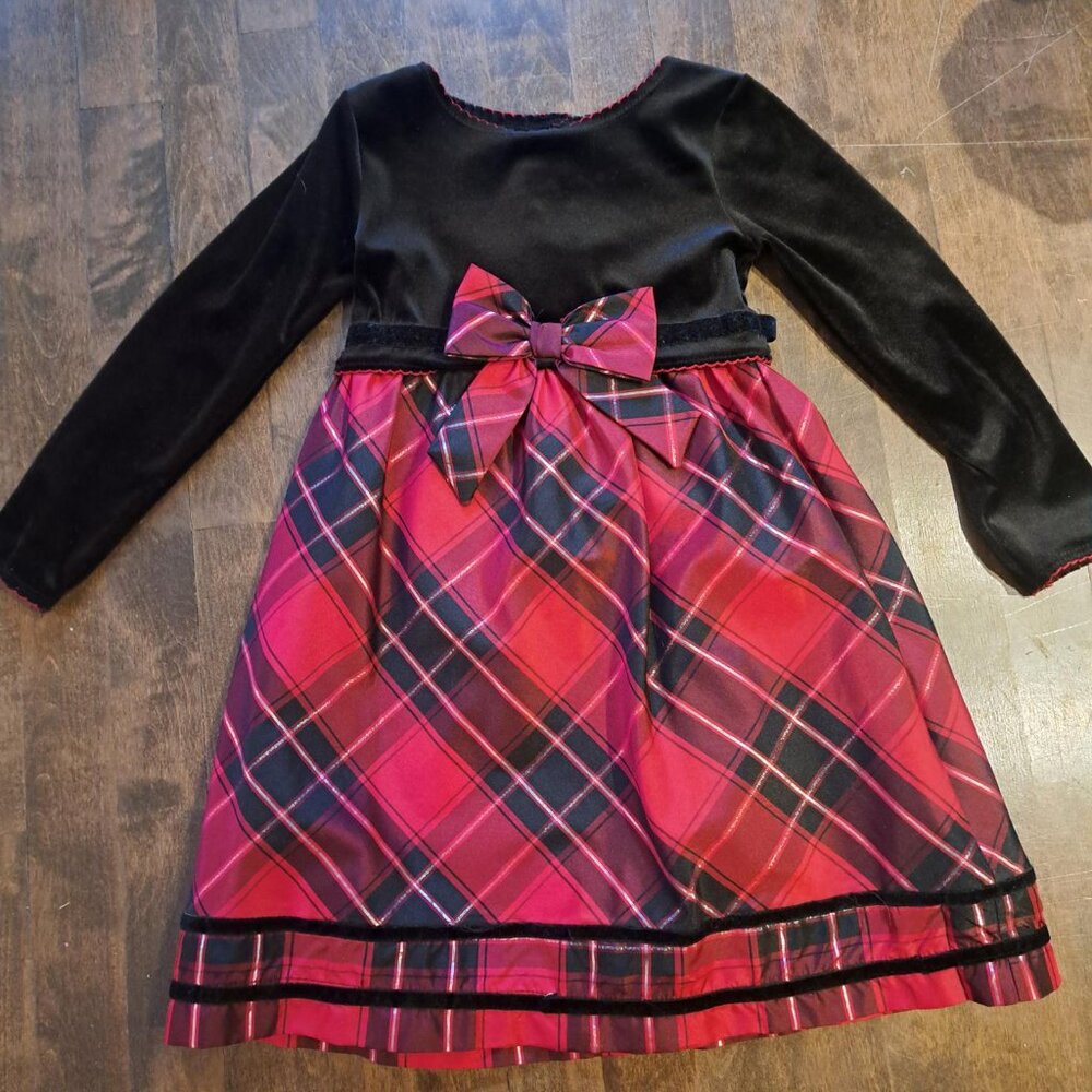 Christmas Holiday dressed up dress black red plaid taffeta Newberry size 5 girl